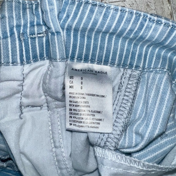 *FINAL SALE* American Eagle Mom Shorts - Picture 6 of 6